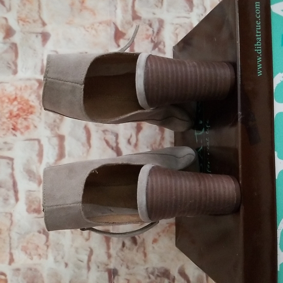 New Diba True Ink Away Side Zip Bootie - Picture 5 of 9